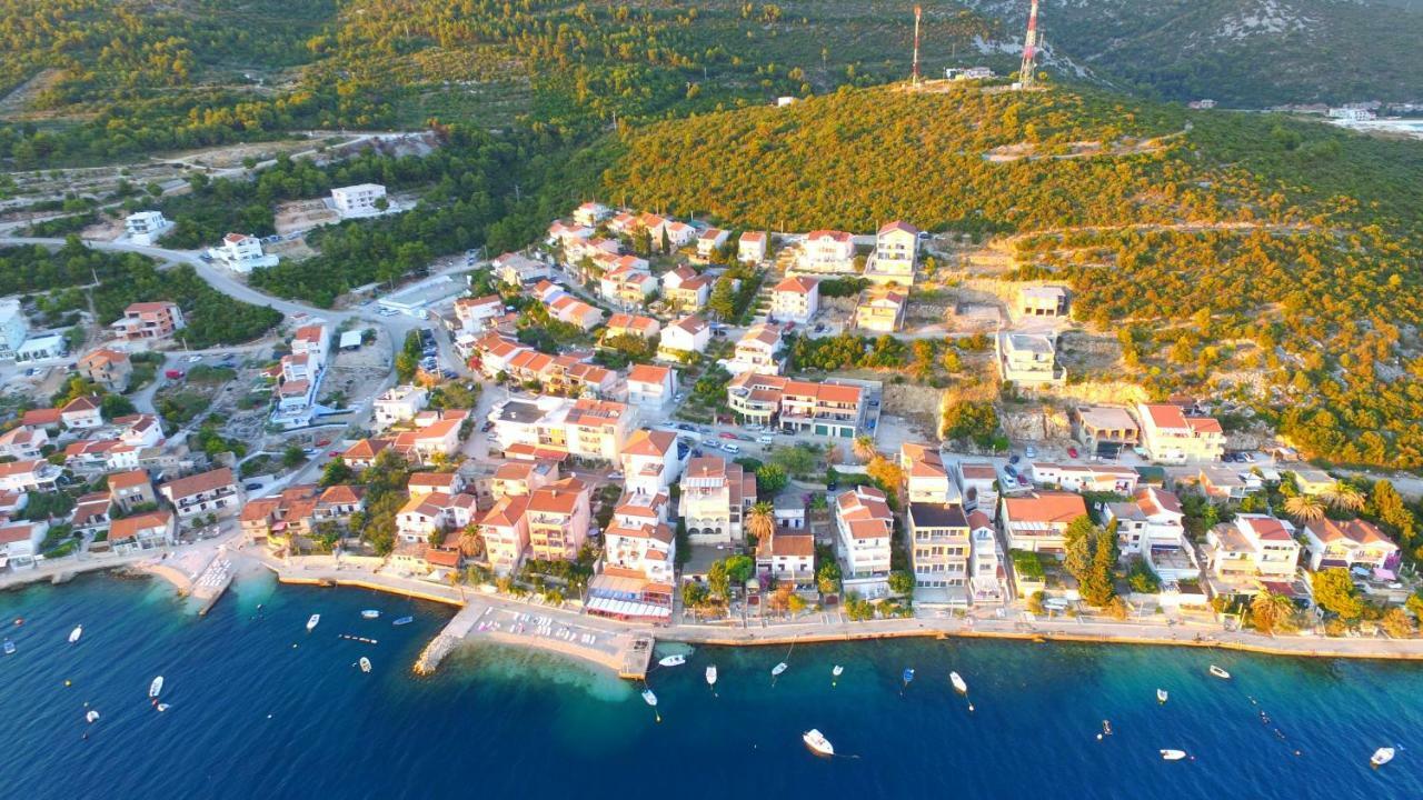 Apartmani Gelo كليك المظهر الخارجي الصورة