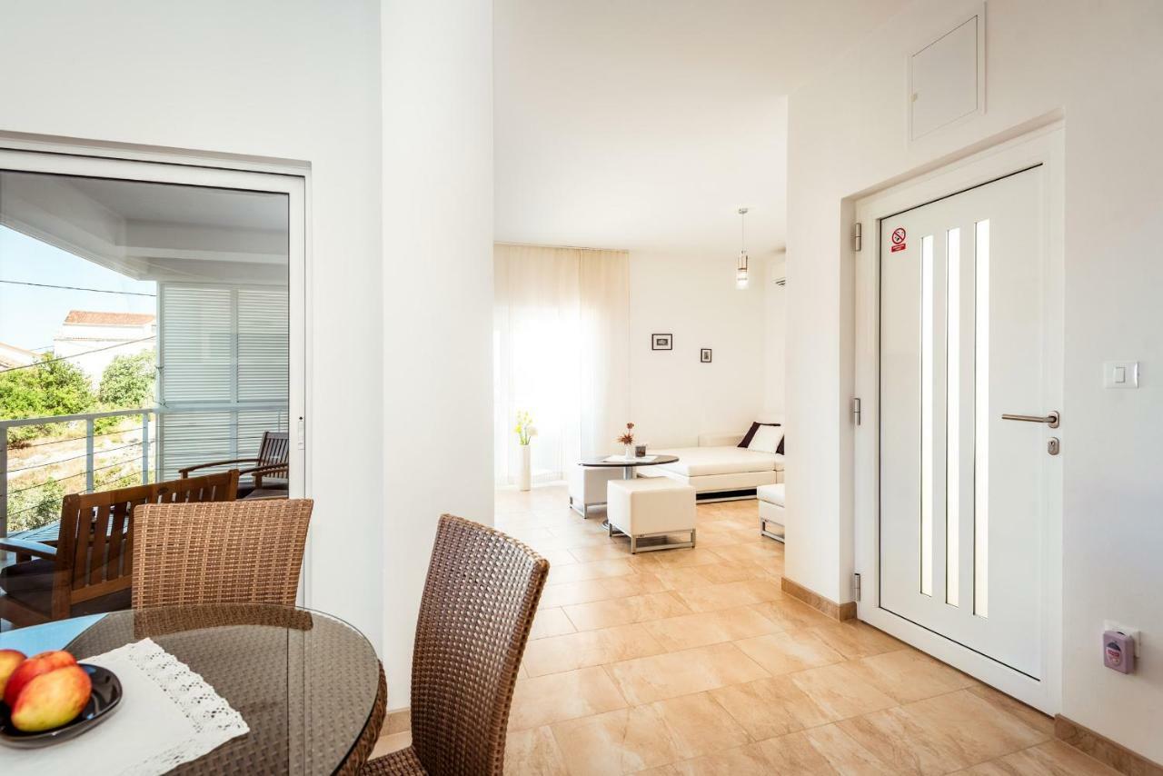 Apartmani Gelo كليك المظهر الخارجي الصورة